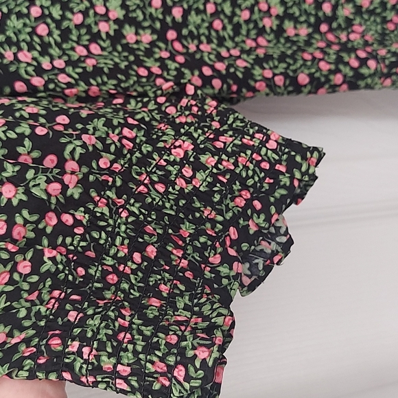 J.Crew Smocked Short Sleeve Floral Midi Dress 10 - Picture 6 of 11